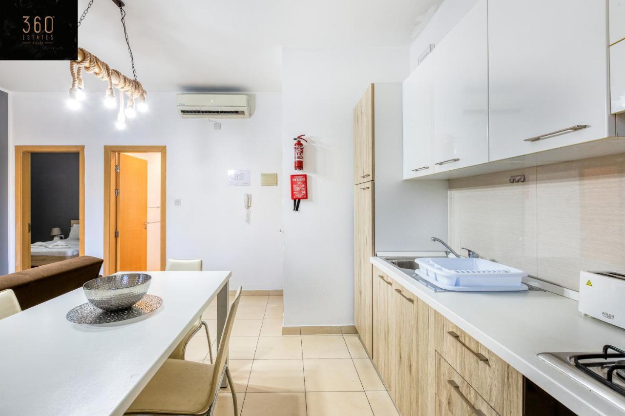 Stylish 2Br Meridian Suite In Central St Julians By 360 Estates San Ġiljan Buitenkant foto